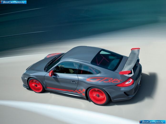 2010 Porsche 911 Gt3 Rs - фотография 7 из 11
