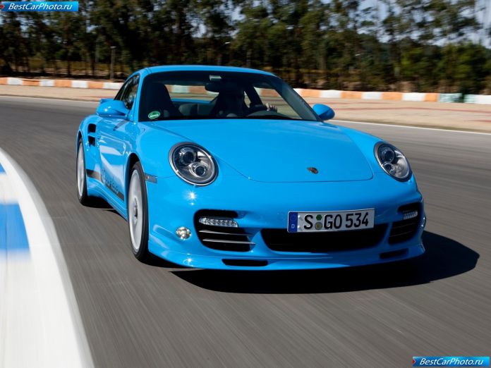 2010 Porsche 911 Turbo - фотография 12 из 61