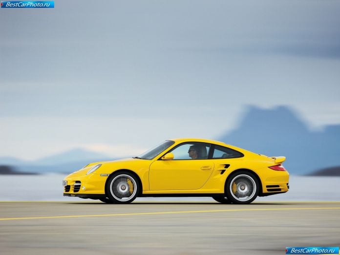 2010 Porsche 911 Turbo - фотография 24 из 61