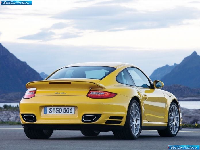 2010 Porsche 911 Turbo - фотография 31 из 61