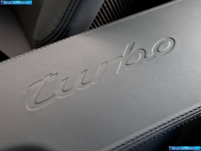 2010 Porsche 911 Turbo - фотография 47 из 61