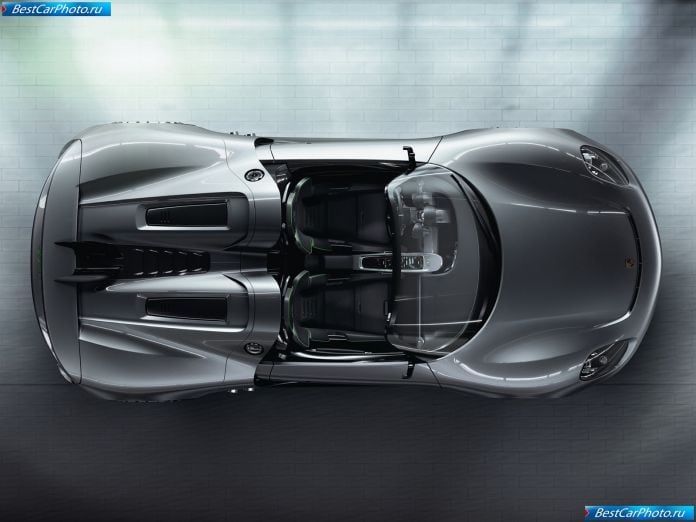 2010 Porsche 918 Spyder Concept - фотография 7 из 13