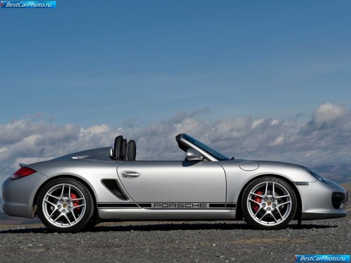 2010 Porsche Boxster Spyder - фотография 21 из 69