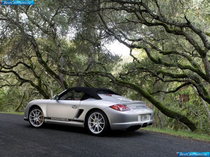 2010 Porsche Boxster Spyder - фотография 39 из 69