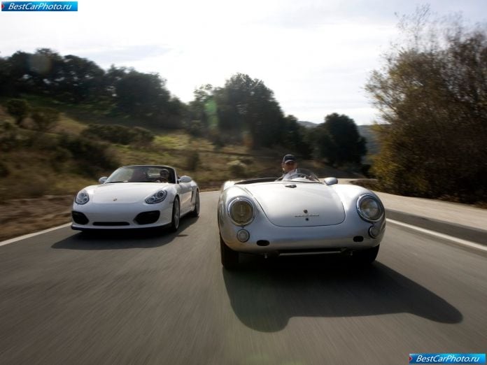 2010 Porsche Boxster Spyder - фотография 53 из 69