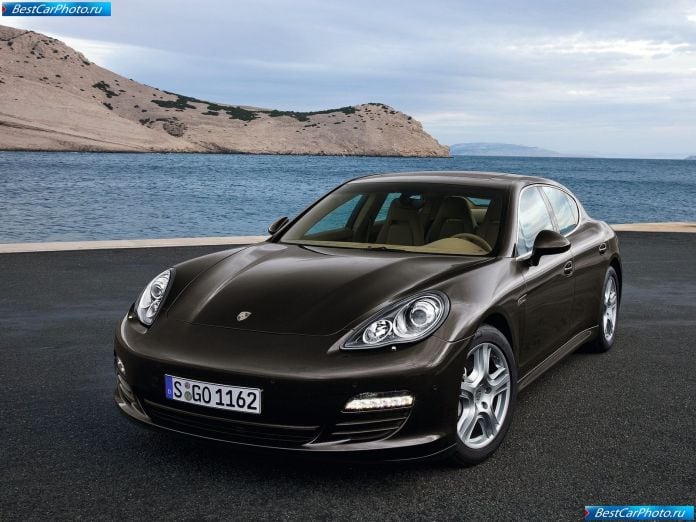 2010 Porsche Panamera - фотография 3 из 150