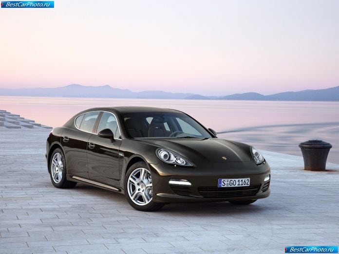 2010 Porsche Panamera - фотография 8 из 150