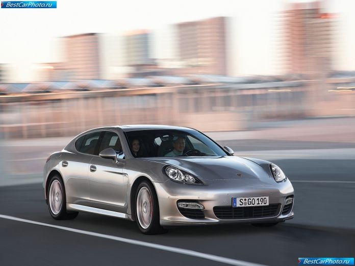 2010 Porsche Panamera - фотография 14 из 150
