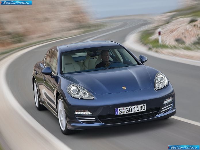2010 Porsche Panamera - фотография 24 из 150