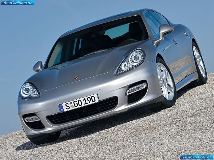 2010 Porsche Panamera - фотография 27 из 150
