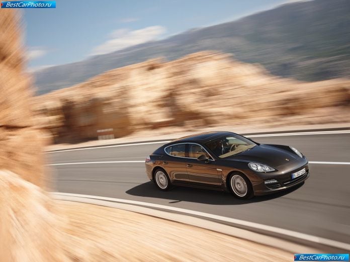 2010 Porsche Panamera - фотография 34 из 150