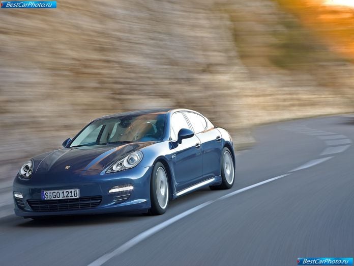 2010 Porsche Panamera - фотография 38 из 150