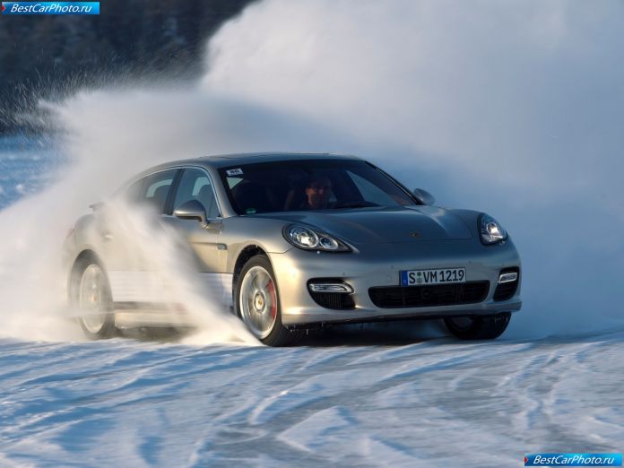 2010 Porsche Panamera - фотография 45 из 150