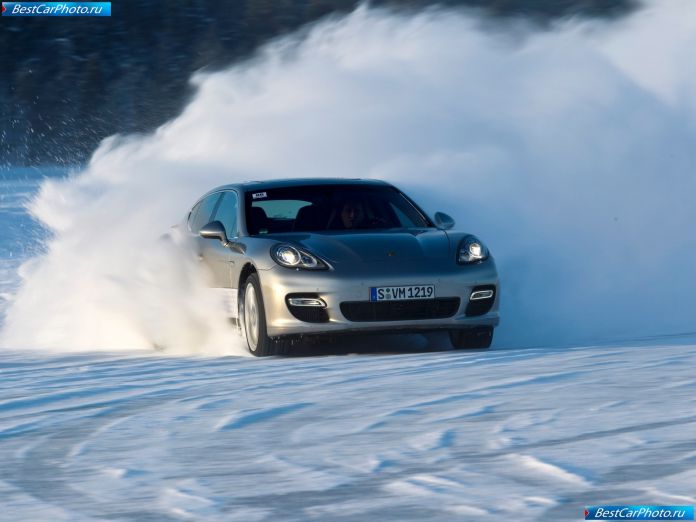 2010 Porsche Panamera - фотография 46 из 150