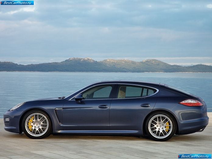 2010 Porsche Panamera - фотография 63 из 150