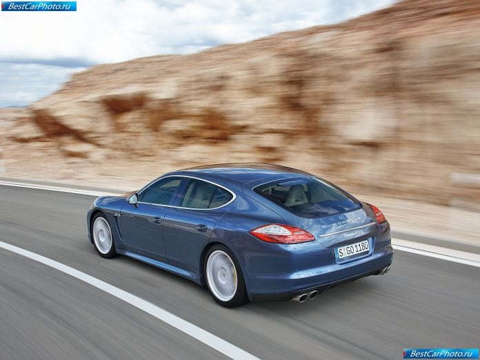 2010 Porsche Panamera - фотография 89 из 150