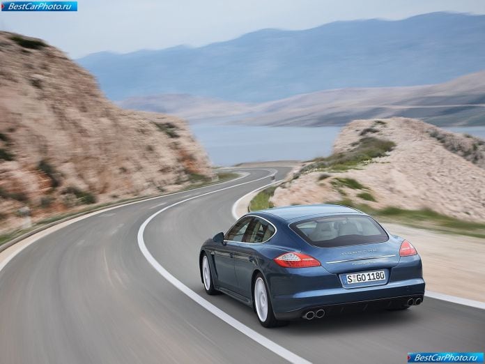 2010 Porsche Panamera - фотография 90 из 150