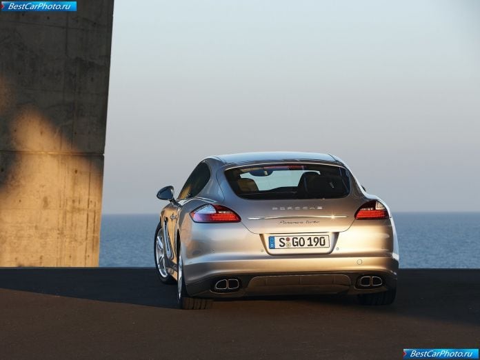 2010 Porsche Panamera - фотография 96 из 150