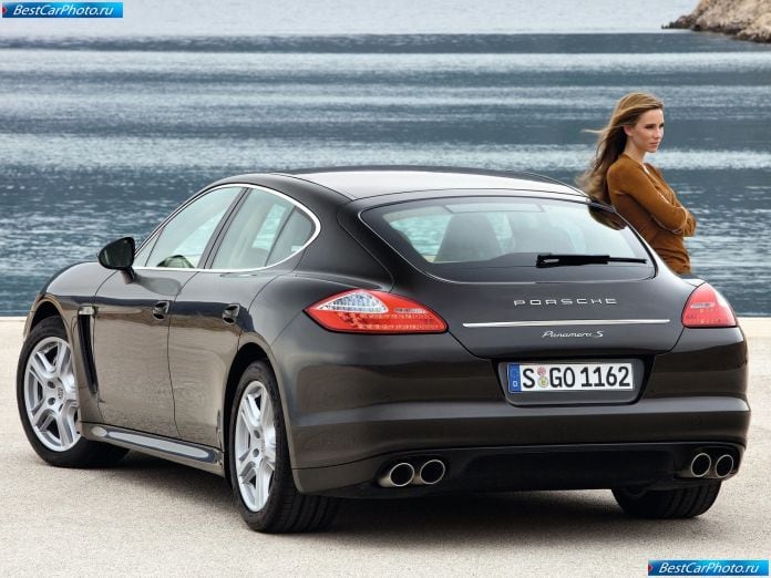 2010 Porsche Panamera - фотография 97 из 150