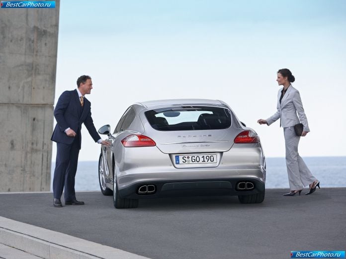 2010 Porsche Panamera - фотография 99 из 150
