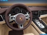 porsche_2010-panamera_1600x1200_112.jpg