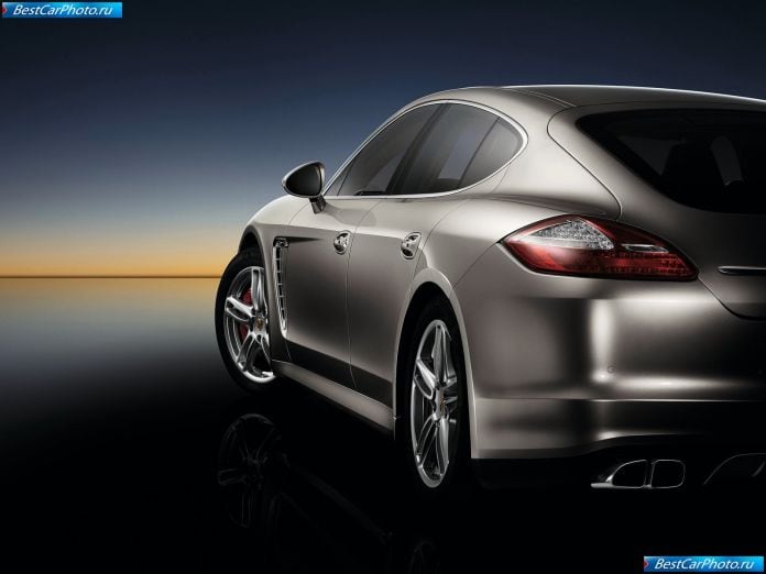 2010 Porsche Panamera - фотография 123 из 150