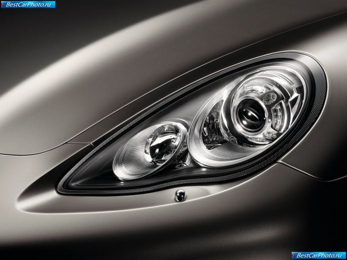 2010 Porsche Panamera - фотография 126 из 150
