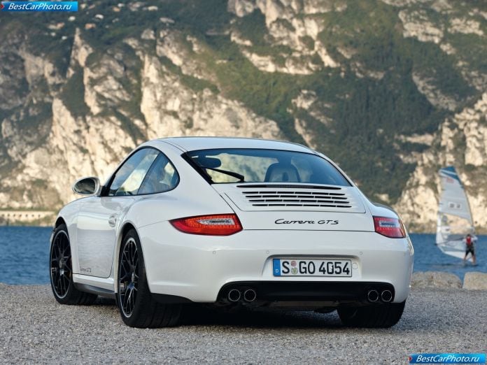 2011 Porsche 911 Carrera Gts - фотография 16 из 36