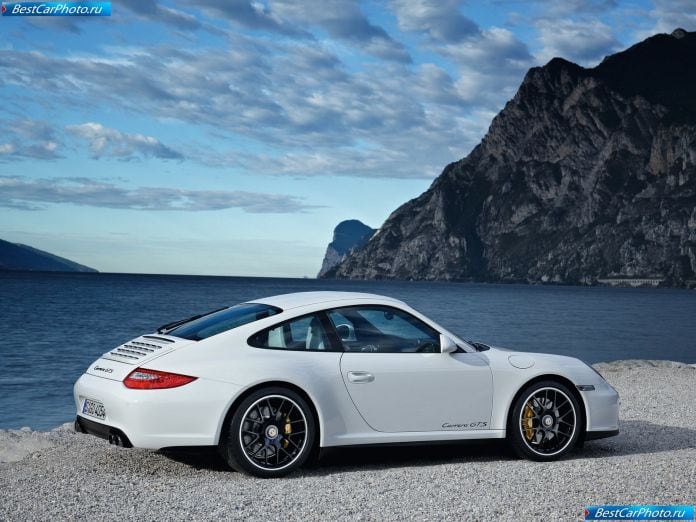 2011 Porsche 911 Carrera Gts - фотография 17 из 36