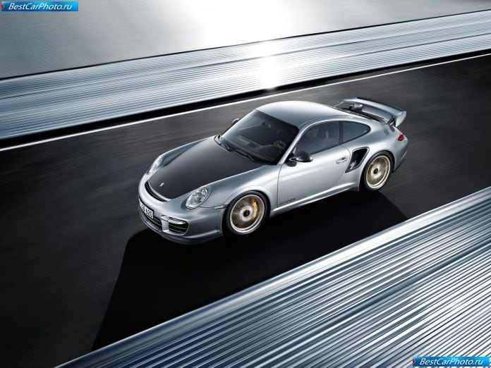 2011 Porsche 911 Gt2 Rs - фотография 2 из 6
