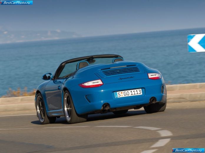 2011 Porsche 911 Speedster - фотография 44 из 75