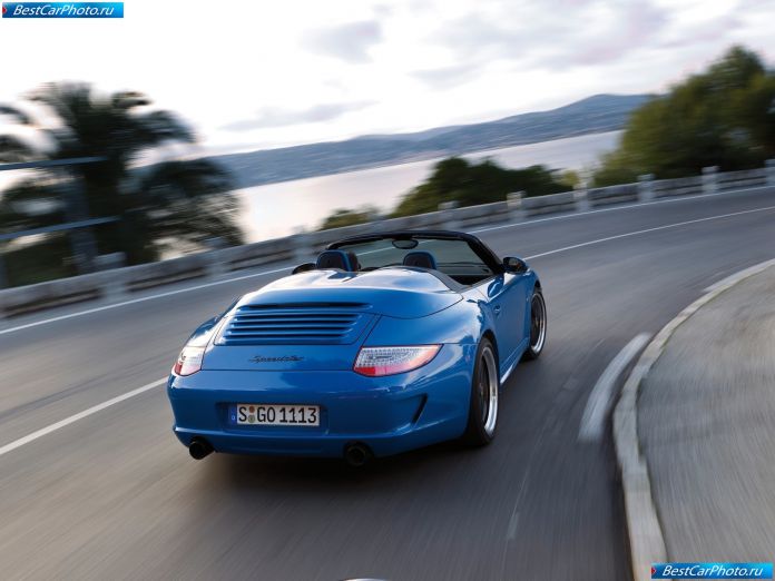 2011 Porsche 911 Speedster - фотография 47 из 75
