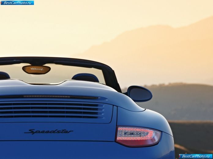 2011 Porsche 911 Speedster - фотография 70 из 75