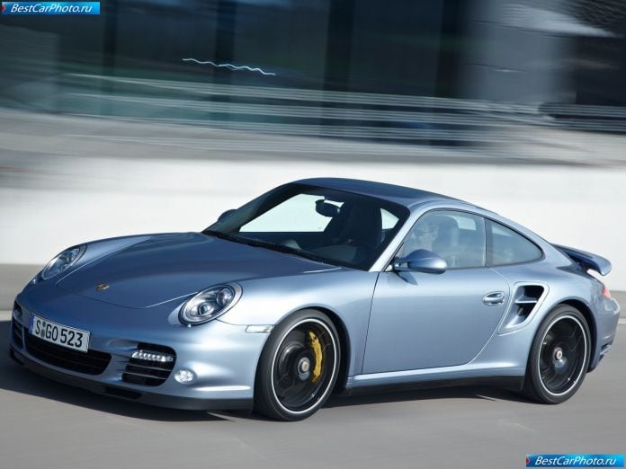 2011 Porsche 911 Turbo S - фотография 6 из 41