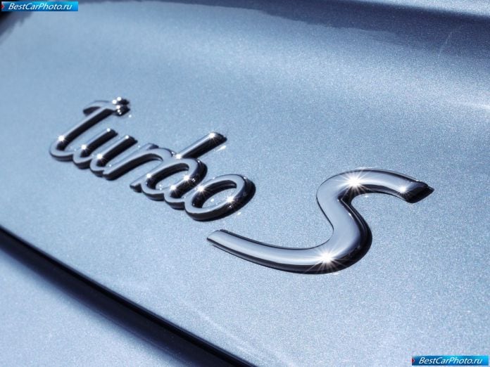 2011 Porsche 911 Turbo S - фотография 37 из 41