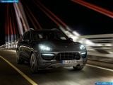 porsche_2011-cayenne_1600x1200_008.jpg