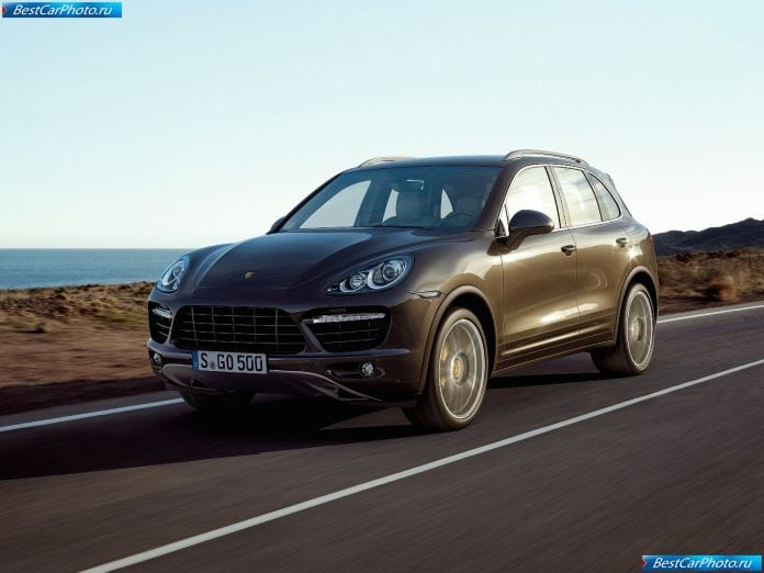 2011 Porsche Cayenne - фотография 14 из 118