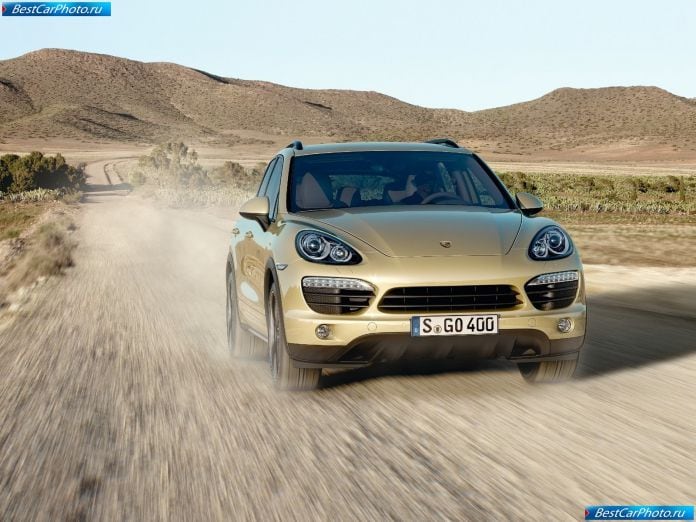 2011 Porsche Cayenne - фотография 27 из 118