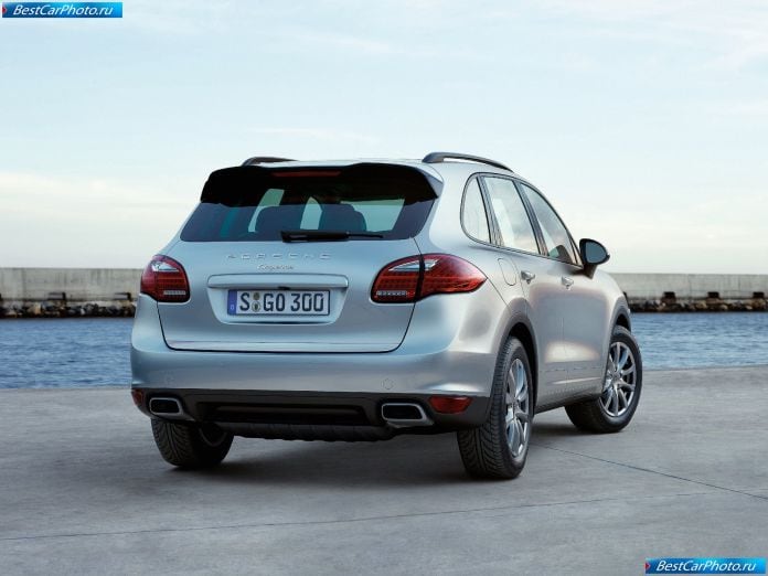 2011 Porsche Cayenne - фотография 50 из 118