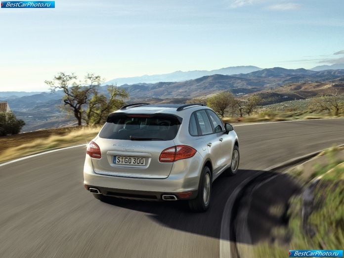 2011 Porsche Cayenne - фотография 55 из 118