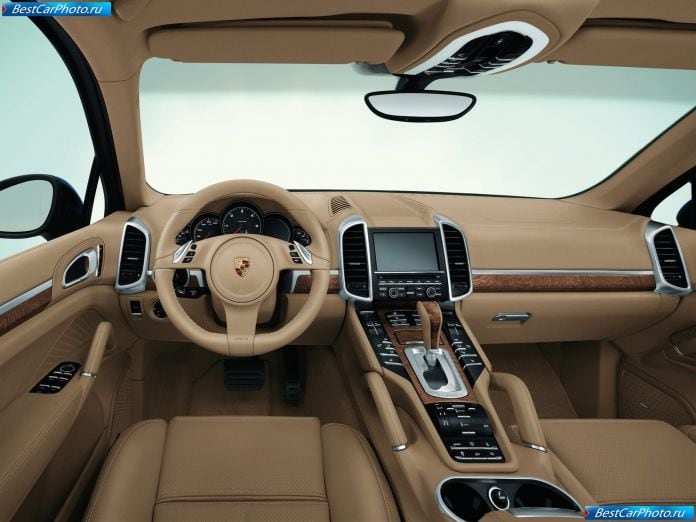 2011 Porsche Cayenne - фотография 86 из 118