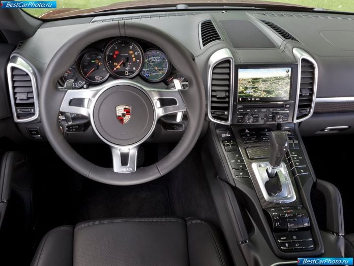 2011 Porsche Cayenne - фотография 88 из 118