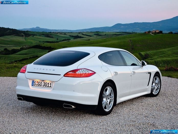 2012 Porsche Panamera Diesel - фотография 16 из 29