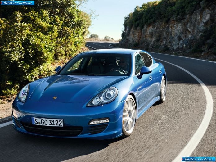 2012 Porsche Panamera S Hybrid - фотография 2 из 39