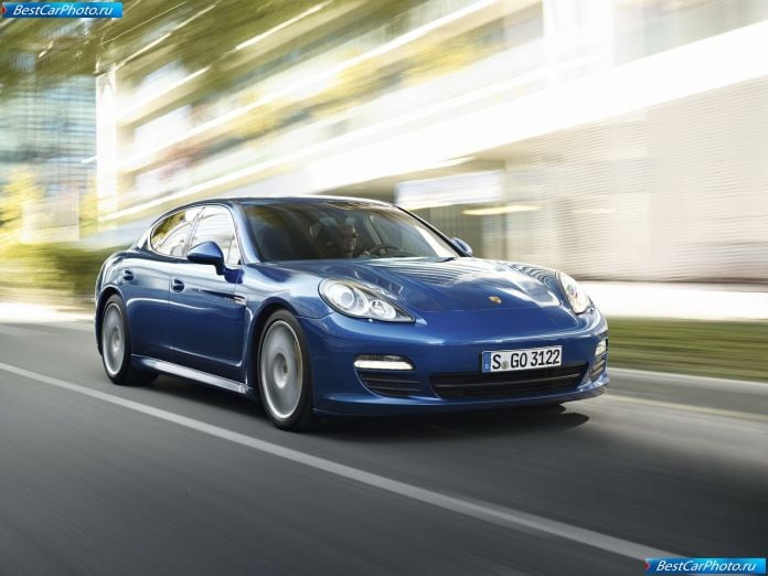 2012 Porsche Panamera S Hybrid - фотография 6 из 39