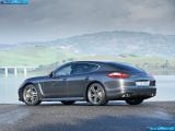 porsche_2012-panamera_turbo_s_1600x1200_019.jpg