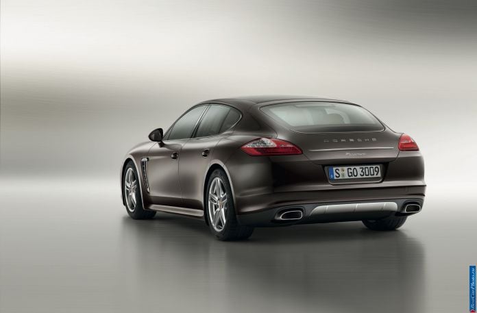 2012 Porsche Panamera Platimun Edition - фотография 2 из 6