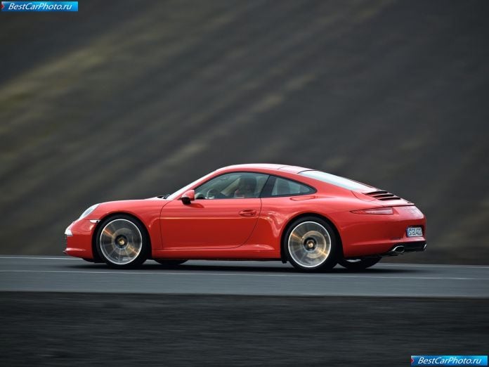 2013 Porsche 911 Carrera - фотография 7 из 16