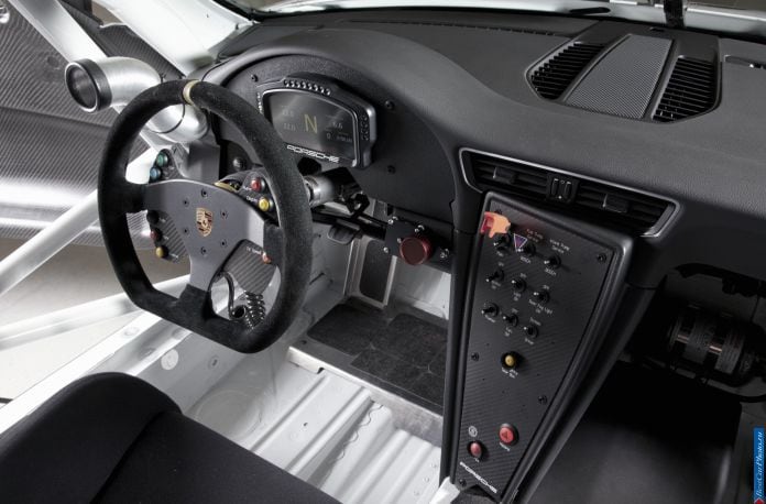 2013 Porsche 911 GT3 Cup - фотография 7 из 7