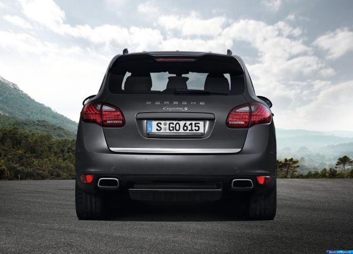 2013 Porsche Cayenne S Diesel - фотография 12 из 19